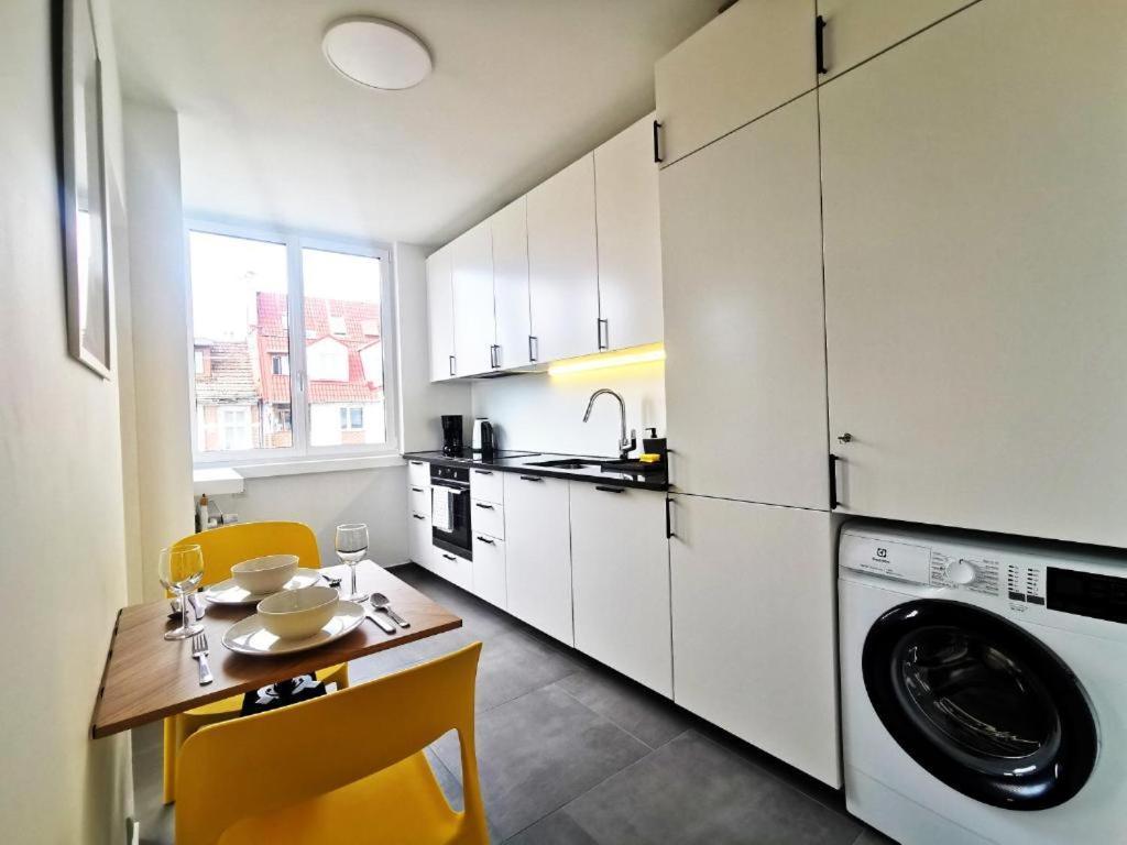 Wroc'Love Haukego Bosaka Check-In 24H Wrocław Eksteriør billede